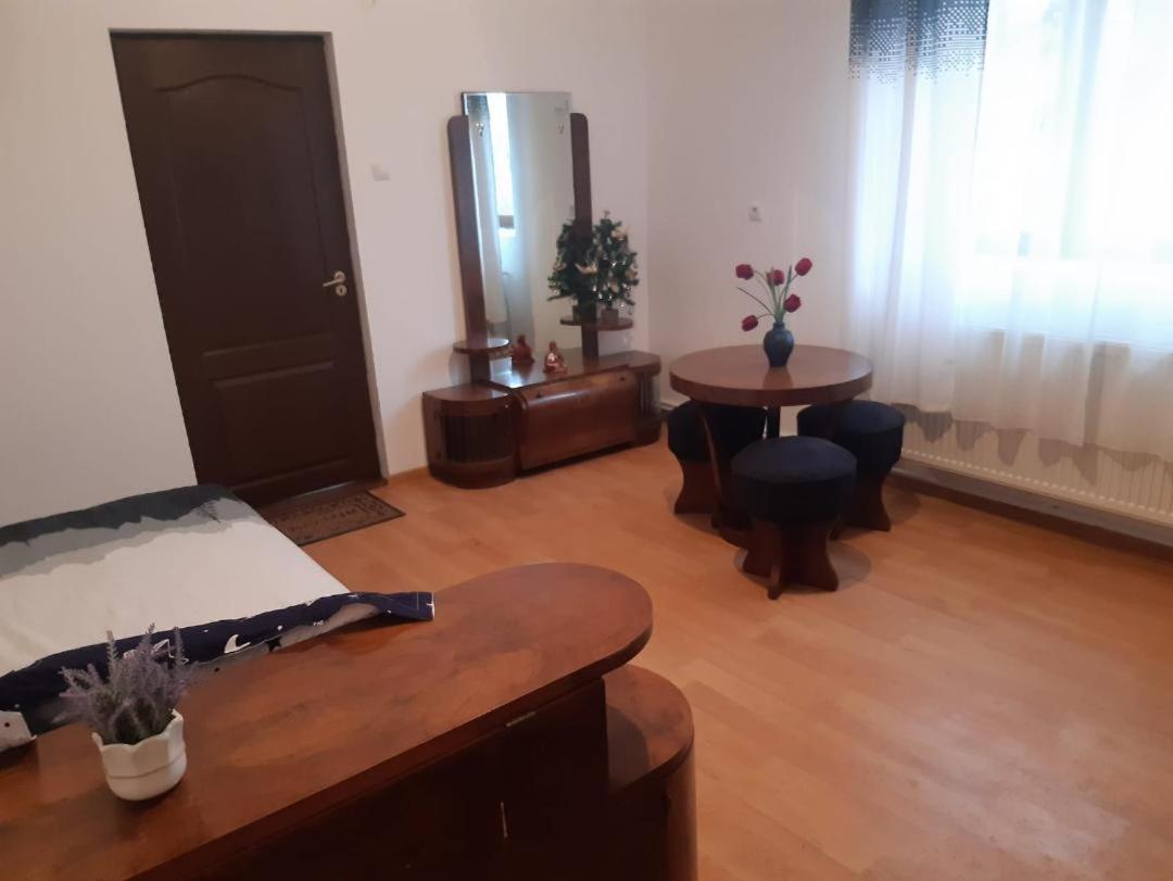 Pensiunea Dodo Patarlagele Dış mekan fotoğraf